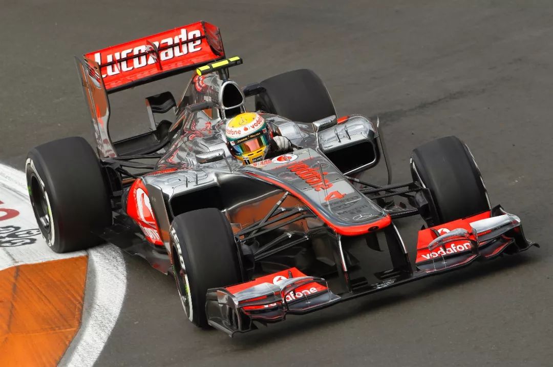 雷诺车队逆转索伯车队，诺里斯刷新纪录的简单介绍