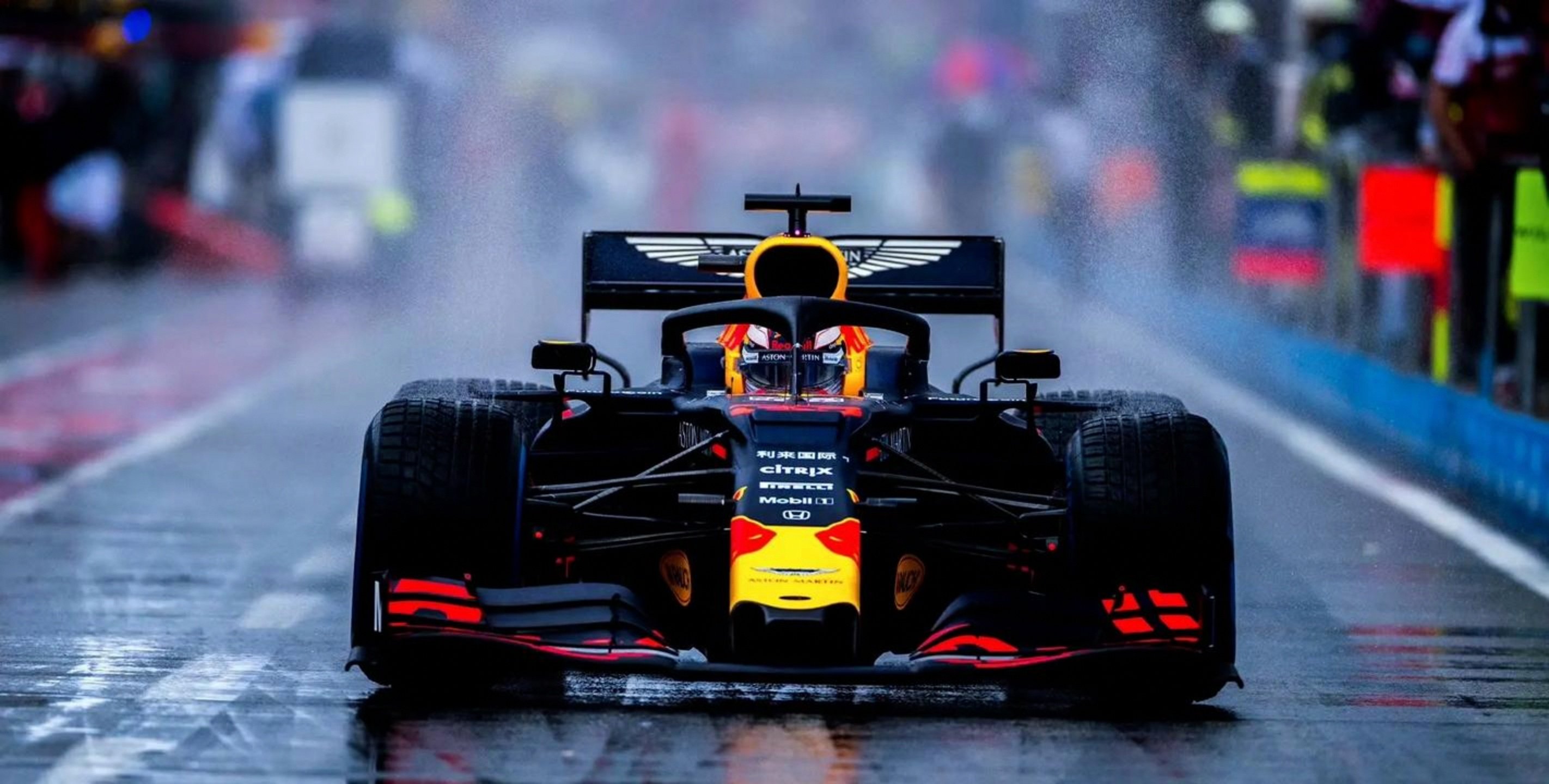 索伯车队绝杀法拉利，拉塞尔关键制胜