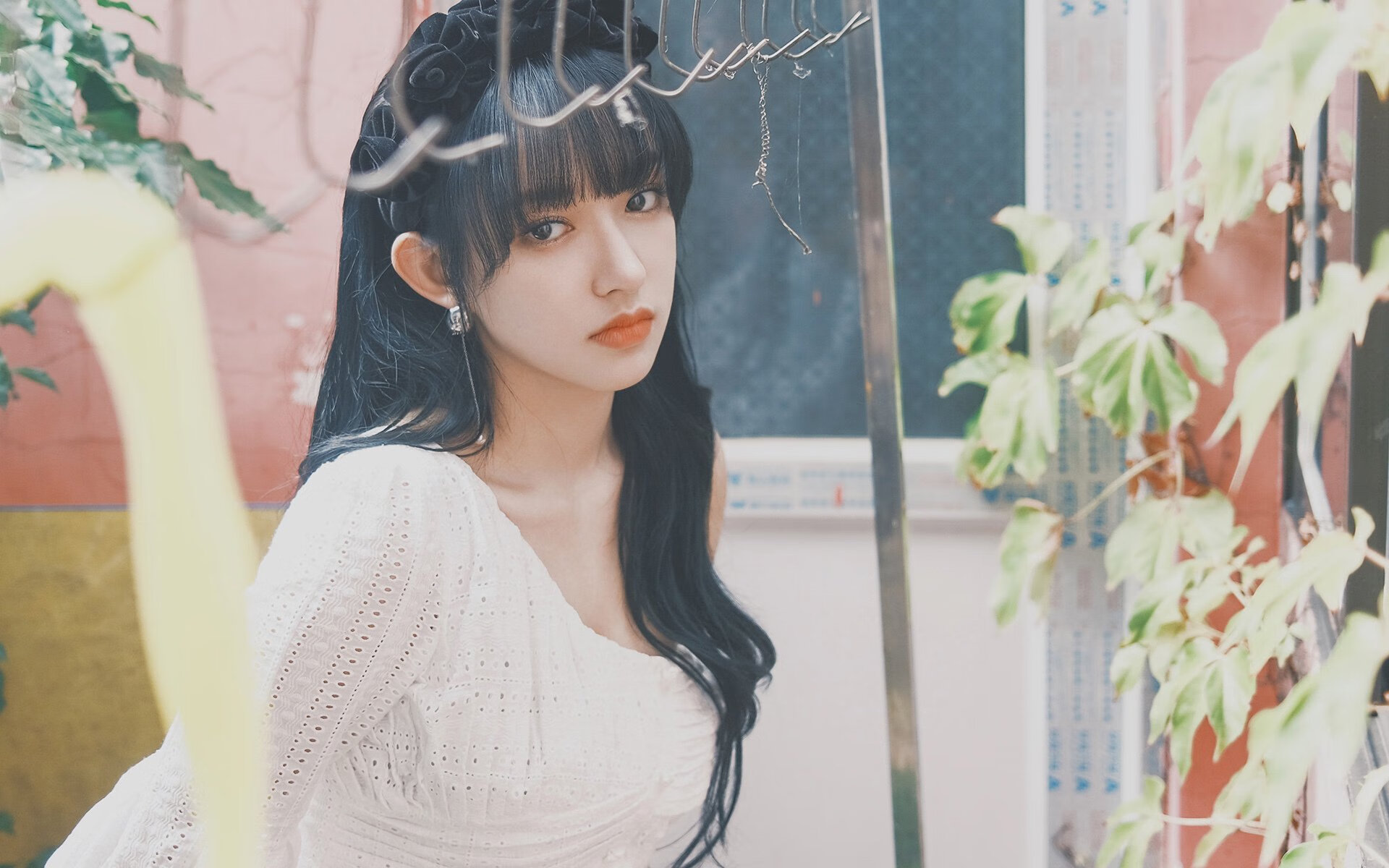 深圳队鏖战活塞,当星火燎原时,布克是那唯一的关键先生