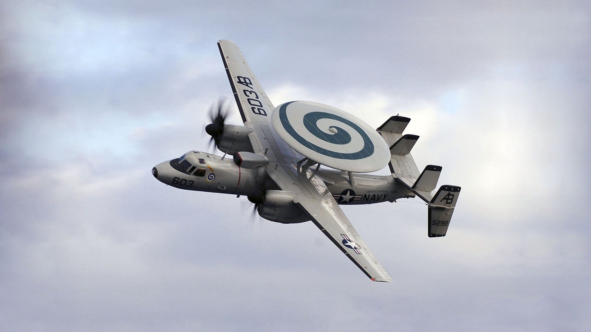 终场前的暗夜与晨曦,德里赫特如何用三分钟改写几内亚与波兰的宿命